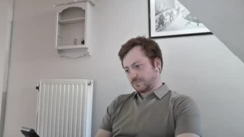 snoecks online show from May 1, 9:47 am