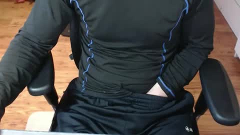 Snapshot of snooze85 chatting on March 21, 5:05 pm Cbt-Slave online show from March 21, 5:05 pm