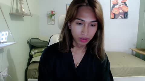 Snapshot of snow_2000 chatting on January 26, 7:21 am snow_2000 online show from January 26, 7:21 am