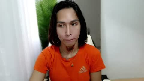 snow_2000 online show from July 11, 2:47 am