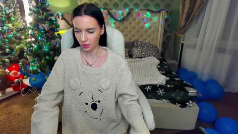 Snapshot of snow_whiteeex chatting on December 29, 10:47 pm snow_whiteeex online show from December 29, 10:47 pm