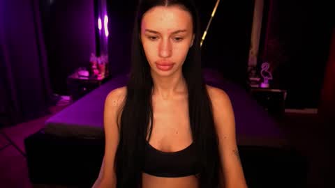 Snapshot of snow_whiteeex chatting on September 13, 5:40 am snow_whiteeex online show from September 13, 5:40 am