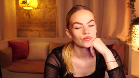 Hanna online show from September 26, 9:02 am