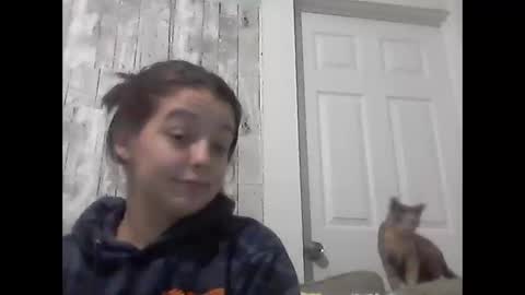 Snapshot of snowbunnie304 chatting on December 15, 10:14 pm snowbunnie304 online show from December 15, 10:14 pm