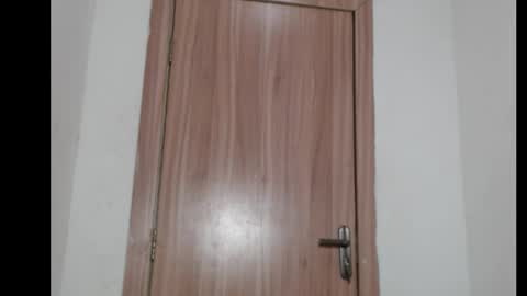 snowdrop5 online show from November 23, 8:19 pm