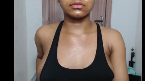 snowdrop5 online show from December 5, 1:47 am