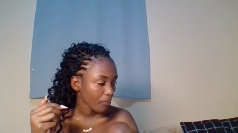 Snowie eyes online show from February 19, 12:34 pm