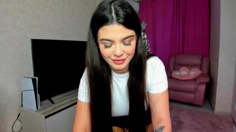 snowingwinter online show from December 20, 7:21 pm