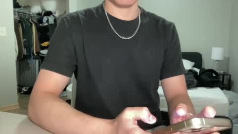 snowliht online show from December 13, 10:37 pm