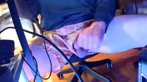 Snowmane0 online show from October 20, 2:23 am