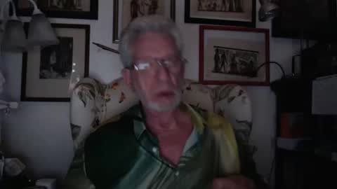 ImYourBitch online show from February 1, 7:29 am