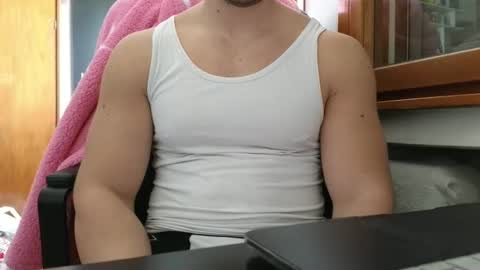Snapshot of so_thick chatting on February 7, 1:32 pm luca - online show from February 7, 1:32 pm