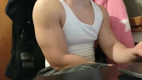 Snapshot of so_thick chatting on February 17, 8:58 pm luca - online show from February 17, 8:58 pm