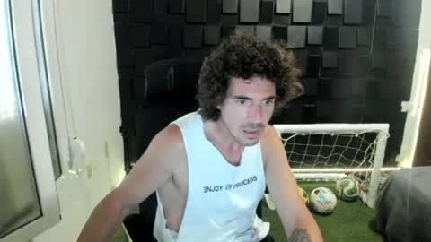 soccerplayerrr online show from June 23, 11:19 am