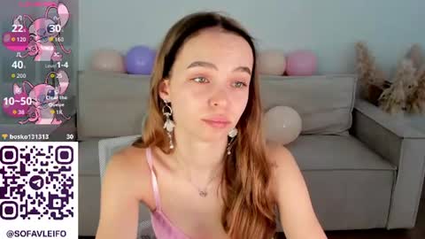 Snapshot of sofa_vleifo chatting on June 29, 1:34 am Sofa online show from June 29, 1:34 am