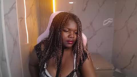 soffia_b online show from September 24, 3:21 am