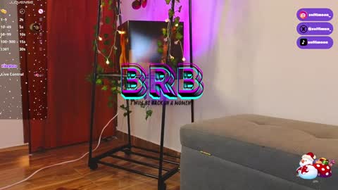 Snapshot of soffimoon_ chatting on January 11, 8:22 am IG Soffimoon I THANK YOU FOR LEAVING YOUR FOLLOW online show from January 11, 8:22 am