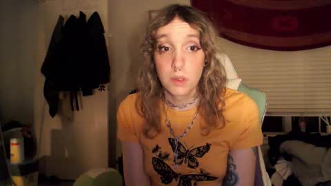 Lilytea online show from November 14, 5:06 am