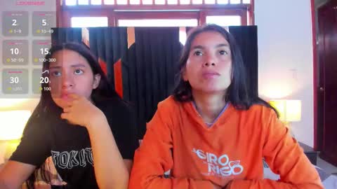 soffy and mia online show from November 13, 12:59 pm