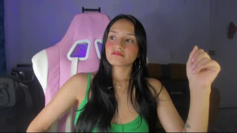 Snapshot of sofi1608 chatting on April 30, 12:39 am sofia online show from April 30, 12:39 am