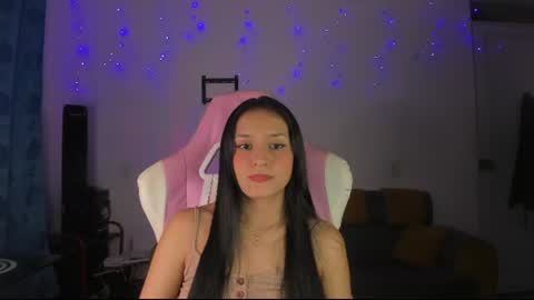 Snapshot of sofi1608 chatting on July 28, 2:07 am sofia online show from July 28, 2:07 am