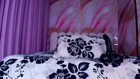 Sofia online show from March 19, 3:10 am