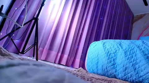 Sofia online show from April 22, 3:09 am