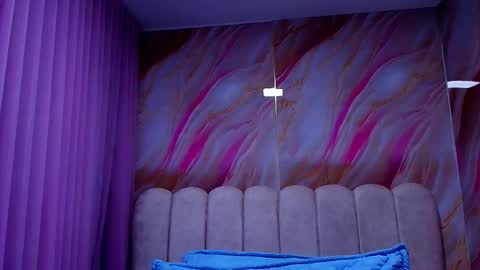 Snapshot of sofi_decker chatting on May 28, 3:04 am Sofia online show from May 28, 3:04 am