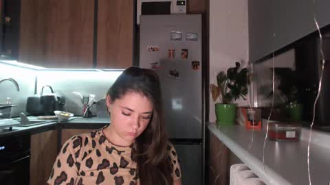 Snapshot of sofi_delightful chatting on December 3, 7:33 pm Sofi online show from December 3, 7:33 pm