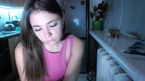 Snapshot of sofi_delightful chatting on December 6, 9:57 pm Sofi online show from December 6, 9:57 pm