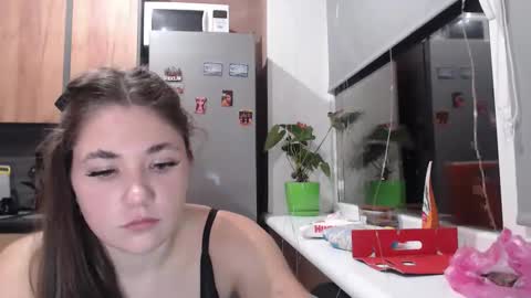 Snapshot of sofi_delightful chatting on January 2, 6:45 pm Sofi online show from January 2, 6:45 pm