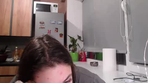 Snapshot of sofi_delightful chatting on January 18, 10:06 pm Sofi online show from January 18, 10:06 pm