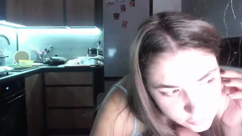 Snapshot of sofi_delightful chatting on October 17, 6:43 pm Sofi online show from October 17, 6:43 pm