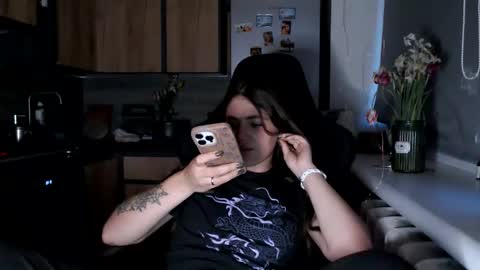 Snapshot of sofi_delightful chatting on May 12, 5:21 pm Sofi online show from May 12, 5:21 pm