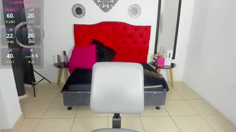 Sofi online show from September 29, 9:52 pm