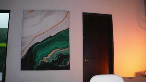 Sofi online show from April 16, 11:22 am