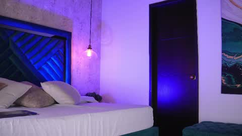 Sofi online show from April 22, 11:23 am