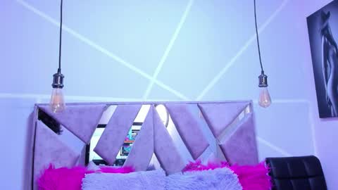 Sofi Noa online show from September 23, 11:35 am