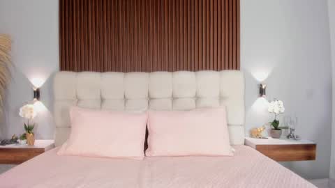 Sofia online show from April 11, 10:14 pm