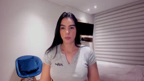 Snapshot of sofi_saenzz chatting on October 14, 12:00 am Sofi Saenzz online show from October 14, 12:00 am