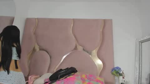 SOFIA online show from April 25, 8:39 pm