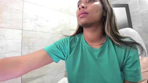 sofia86379 online show from January 9, 1:08 am