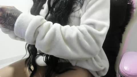 sofia_cossio_ online show from September 22, 5:09 am