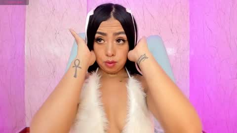 Sofia fantasyy  Online 0700 to 1400 gmt-5 online show from January 21, 11:56 am