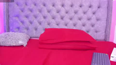 SOFIA online show from April 12, 7:35 am