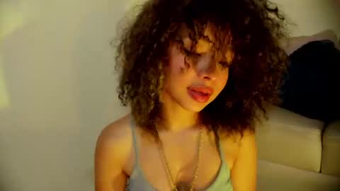 S O F I A  online show from May 28, 12:08 am