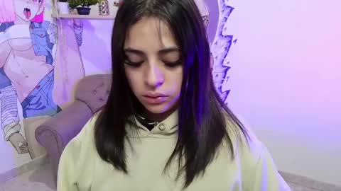 Snapshot of sofia_lara28 chatting on June 2, 1:02 pm sofia_lara28 online show from June 2, 1:02 pm