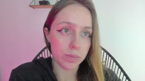     online show from December 21, 6:19 am