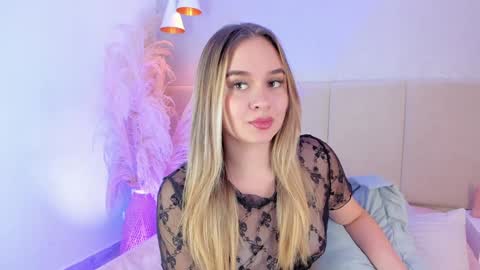 Snapshot of sofia_pamela chatting on January 14, 10:12 pm SOFIA PAMELA online show from January 14, 10:12 pm