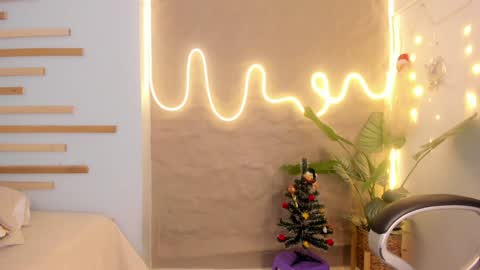 SOFIA online show from December 15, 5:10 pm